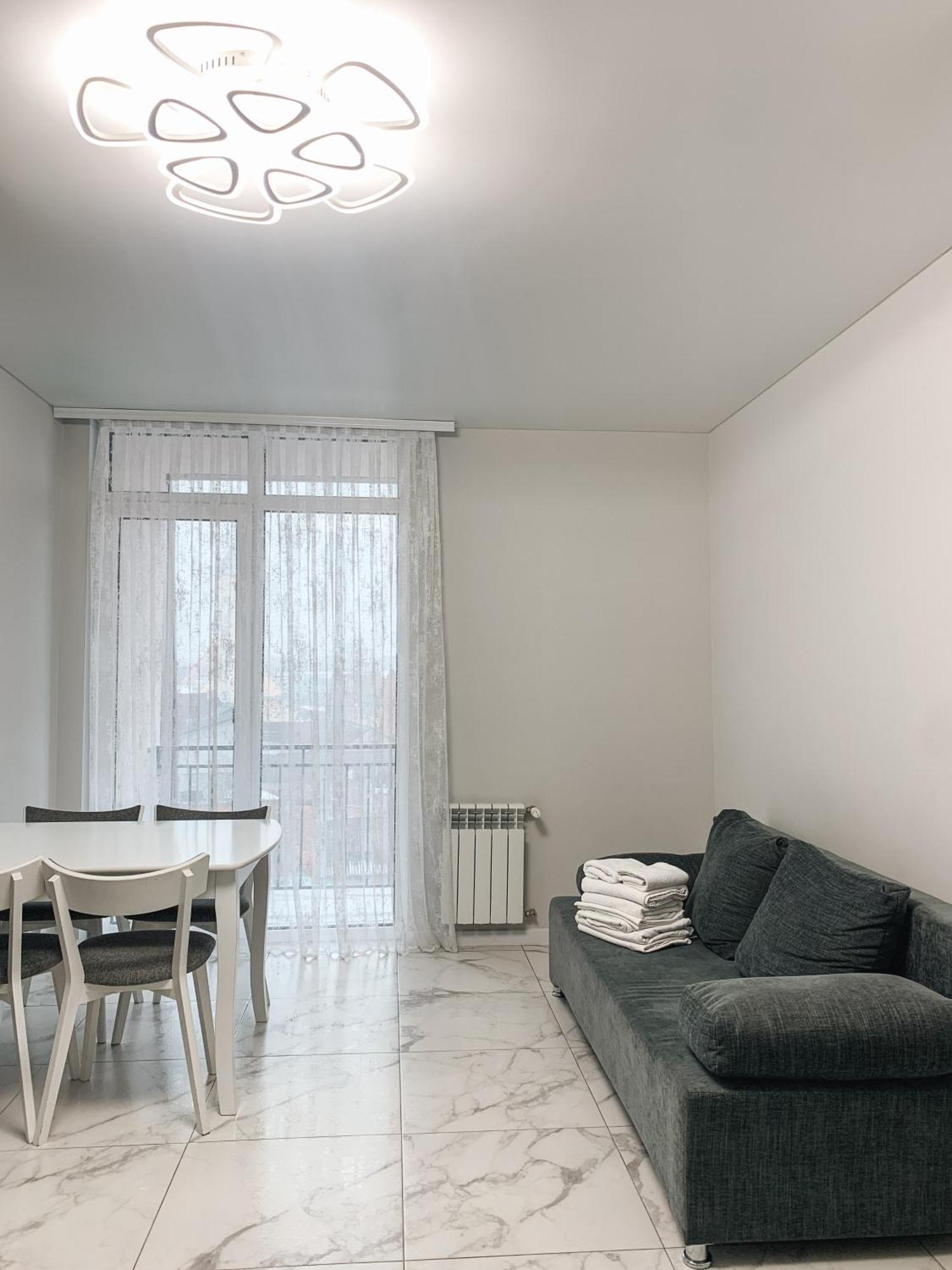 Apartments Domovik Myru St. 11S/21 Mukacheve Exterior photo